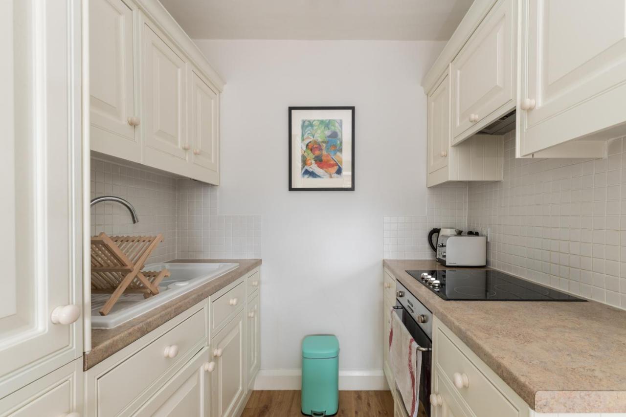 Charming Flat With Balcony In Pimlico Apartment ลอนดอน ภายนอก รูปภาพ