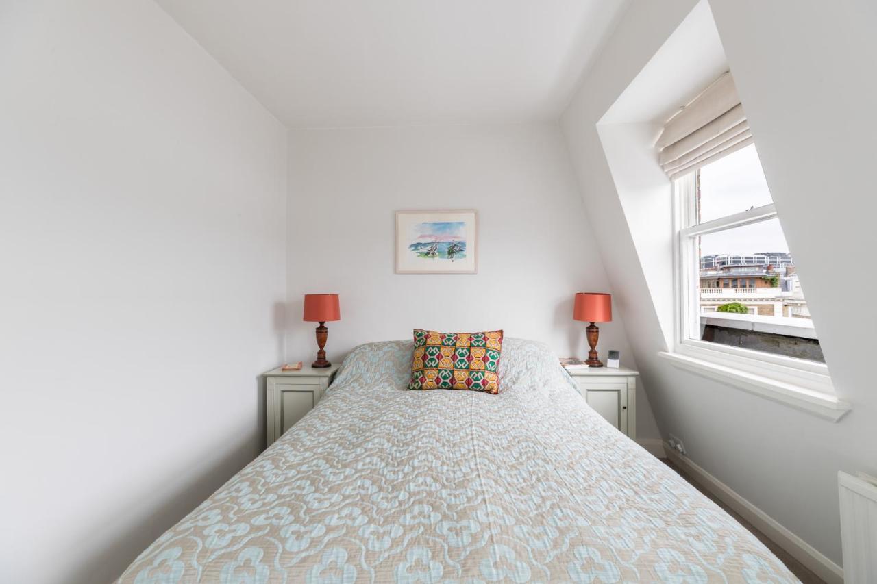 Charming Flat With Balcony In Pimlico Apartment ลอนดอน ภายนอก รูปภาพ